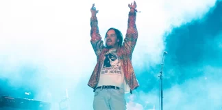 Kevin Parker se fracturó la cadera, las fechas de Tame Impala en la CDMX siguen en pie